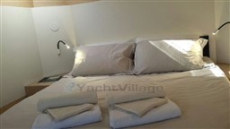80801_hcyyk_babord_avant.jpg
