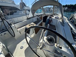 e51a3_pwtnx_beneteau_oceanis_43_cap_med_7.3.jpg