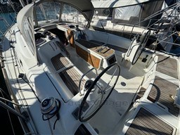 768d2_9zme2_beneteau_oceanis_43_cap_med_7.1.jpg