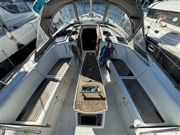 1d829_xin8a_beneteau_oceanis_43_cap_med_8.jpg