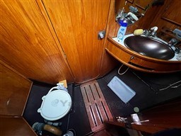 70632_chxtg_voilier_jeanneau_sun_kiss_47_cap_med_27.jpg