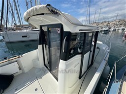 e9a32_pd4lj_jeanneau_merry_fisher_695_marlin_cap_med_6.jpg