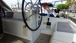 0dc44_2006m_sun_odyssey_379_5.jpg