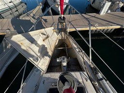 78bd1_sibwf_voilier_jeanneau_sun_kiss_47_cap_med_8.jpg