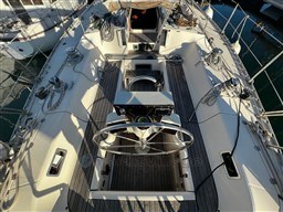 2da99_q86uv_voilier_jeanneau_sun_kiss_47_cap_med_16.jpg