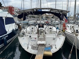 7a7b4_r8rb7_bavaria_44_cap_med_2.jpg