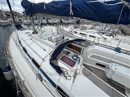 8829e_uqdsi_bavaria_44_cap_med_10.jpg