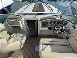 00eec_8oksd_bateau_moteur_chris_craft_corsair_28_cap_med_11.jpg