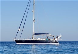6e37b_qjuhu_beneteau_50_cap_med_1.jpg