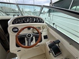 6bb33_us0ai_sea_ray_290_sundancer_cap_med_11.jpg