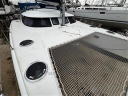 0a1e3_x4qtz_fountaine_pajot_lavezzi_40_cap_med_10.jpg