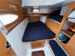 630f0_umdgi_fountaine_pajot_lavezzi_40_cap_med_22.jpg