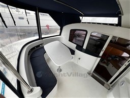 63f8f_hqdsh_fountaine_pajot_lavezzi_40_cap_med_14.1.jpg