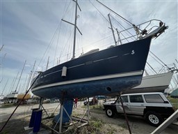 7f5c7_svdwx_beneteau_oceanis_423_clipper_cap_med_6.jpg