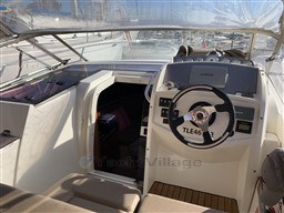 e16ce_slgay_bateau_moteur_jeanneau_leader_8_cap-med_13.jpg