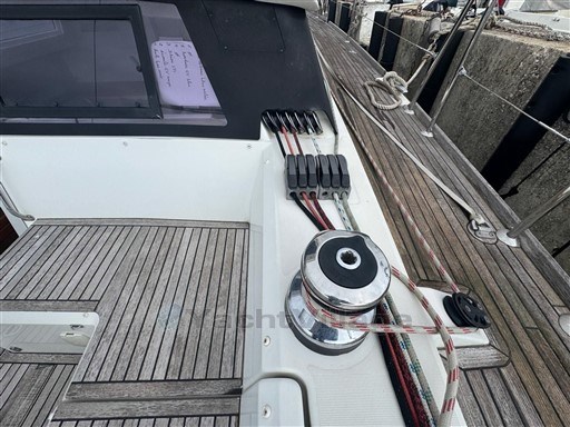 915cd_8xfjm_beneteau_sense_50_cap_med_24.jpg