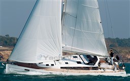 02784_300az_beneteau_sense_50_cap_med_1.jpg