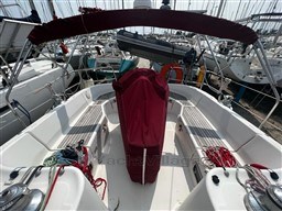 8cf4a_awj9e_voilier_beneteau_oceanis_411_clipper_cap_med_9.jpg