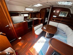b6f4d_ccufm_voilier_beneteau_oceanis_411_clipper_cap_med_13.jpg