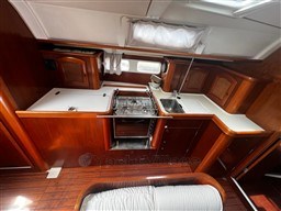f3513_df6ut_voilier_beneteau_oceanis_411_clipper_cap_med_16.jpg