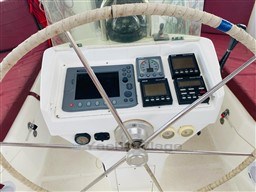 8171c_cekjk_voilier_beneteau_oceanis_411_clipper_cap_med_7.jpg