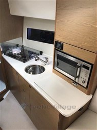 0aa98_wei9r_global_view_kitchen_leader_9.jpg