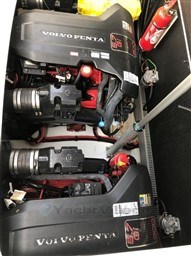 f0db2_ozyu3_vu_cale_moteur_leader_9.jpg