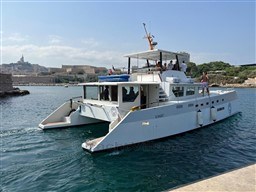 cc77f_b7fsl_yacht_catamaran_sea_explorer_cap_med_4.jpg