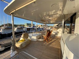 8070c_jl00e_cap_med_queensland_55_5.jpg