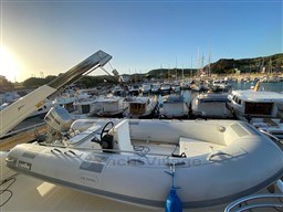 809d5_azxn4_cap_med_queensland_55_21.jpg