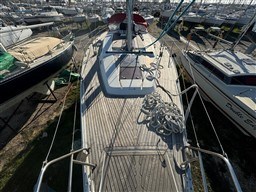 eee86_6yny3_voilier_hanse_430_e_cap_med_12.jpg