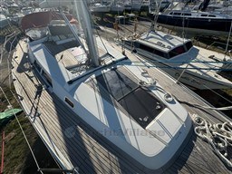 8f3f6_ne4n2_voilier_hanse_430_e_cap_med_10.jpg
