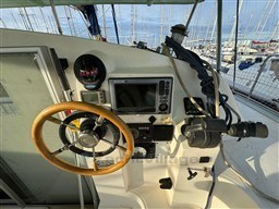 55b1d_e4udt_fountaine_pajot_tobago_35_cap_med_5.jpg