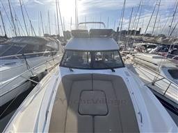 6878b_3cvyw_4_prestige_350_fly.jpg