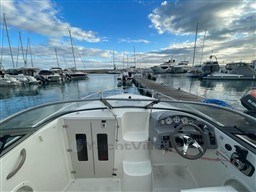 cd5e7_iqxdl_stingray_225_cap_med_7.jpg