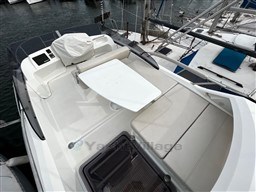 4b6a3_uykre_beneteau_antares_30_cap_med_3_4.jpg