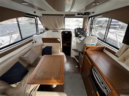 18c3a_8fsik_beneteau_antares_30_cap_med_9.jpg