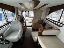 eb4c7_n4fo5_beneteau_antares_30_cap_med_16.jpg