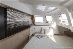 14dbb_02fpu_neel_43_interior_soft_color_4.jpg