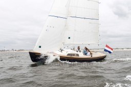 94c20_44dif_saffier-sc-8m-cabin-exterior-image-saffier-yachts-6.jpg