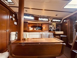 129bb_agfmt_jeannie_boat_-_15.jpg
