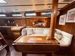 71772_6ajud_jeannie_boat_-_16.jpg
