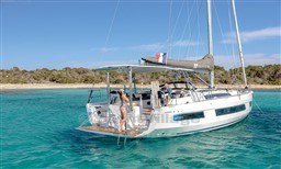 e20f9_zfgyn_dufour-48-nouveau-bateau-voilier-40.jpg