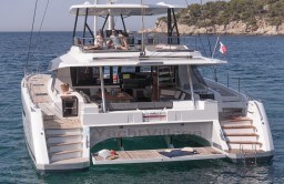 97439_xyhhw_fountaine-pajot-samana-59-aft-cockpit_2_.JPG
