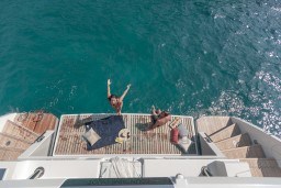 906ce_ysxv3_fountaine-pajot-samana-59-aft-cockpit_7_.jpg