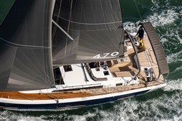c1513_yxeq3_luxury-sailing-yachts-dufour-470-boat-photo-sail-1.jpg