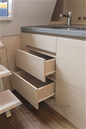 6cbb9_eblb9_saffier-se37-lounge-interior-image-saffier-yachts-8.jpg