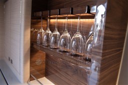 fc7e5_yxy88_saffier-se37-lounge-interior-image-saffier-yachts-3.jpg