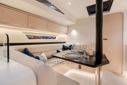 9dd88_x1hi3_saffier-sl-46-med-official-interior-images-20-1.jpg