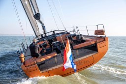 eb296_mnxvd_saffier-sl46-med-sailing-yacht-exterior-image-saffier-yachts-37-1-2.jpg